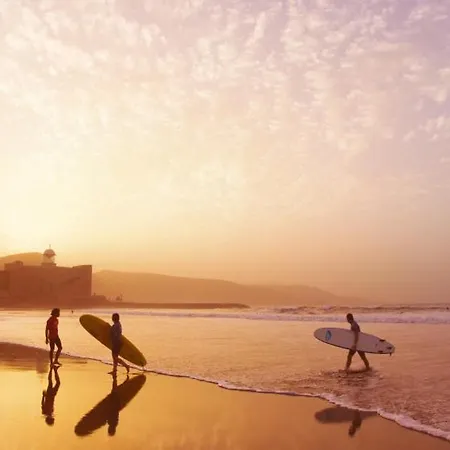 Dona Rose Surf بيت شباب *