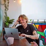 Dona Rose Surf Hostel Las Palmas / Gran Canaria
