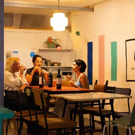 Dona Rose Surf Hostel